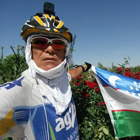 Узбекский оперный певец Хурсанд Шеров посвятил одиночный велопробег памяти Муслима Магомаева