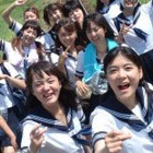 Девушки, играющие свинг